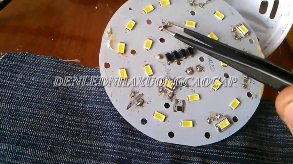 5 cách làm đèn led chiếu sáng tại nhà dễ nhất – Cách đấu led nguồn 12V, 24V, 220V