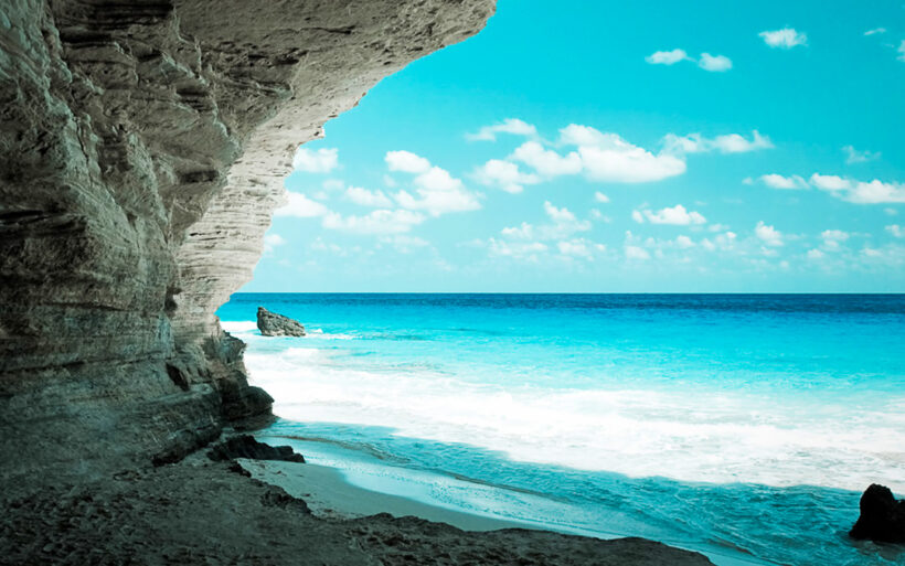 Hình ảnh hang đá ven biển đẹp