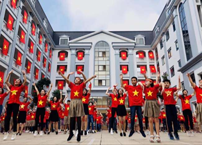 Nhảy Flashmob là gì – Trường THPT Thành Phố Sóc Trăng
