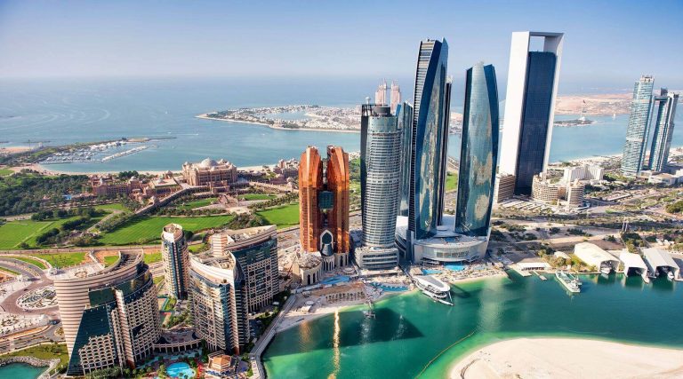 UAE là gì? Gồm những nước nào và các điểm nổi bật của UAE